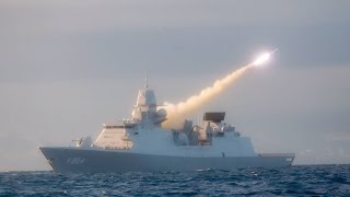 18 raketten de lucht in vanaf fregat Zr Ms De Ruyter [upl. by Ttesil]